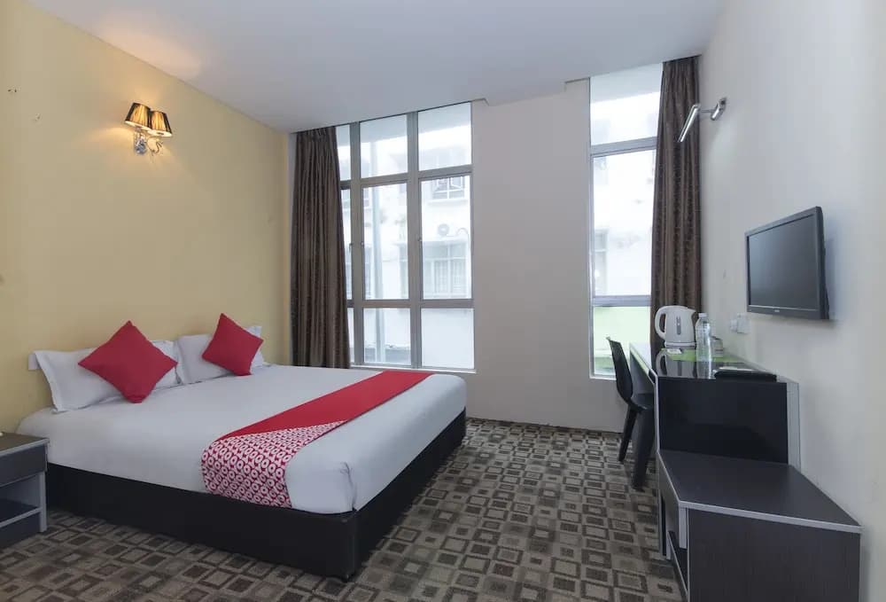 OYO 489 Pegasus Inn Hotel - photo 4
