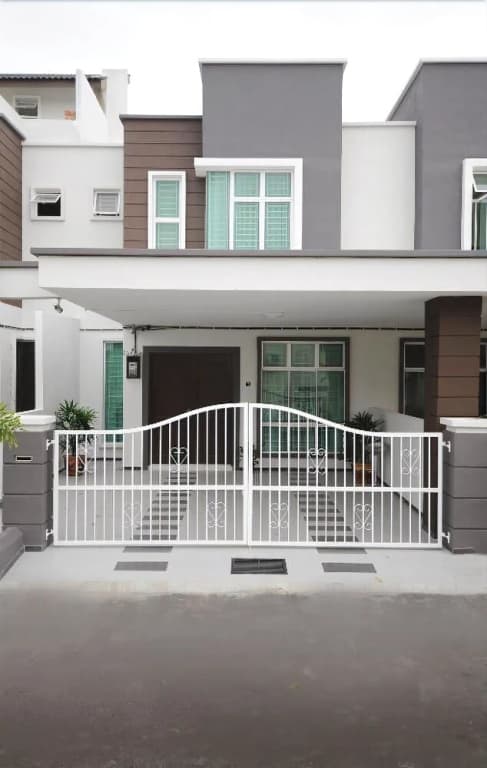 Courtyard Residence - photo 3