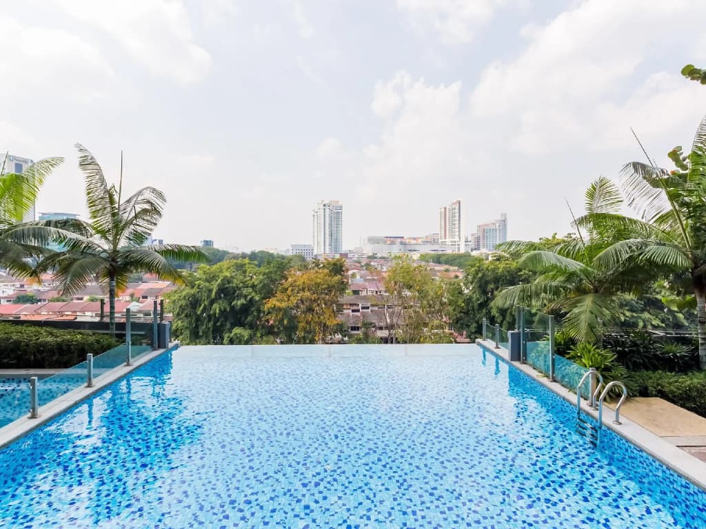Chic Lifestyle Suites Glomac Residences - photo 10