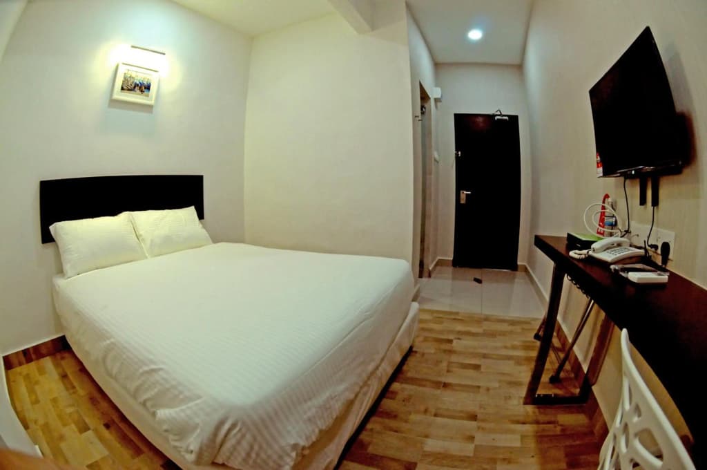 Apple Inn Hotel - photo 2