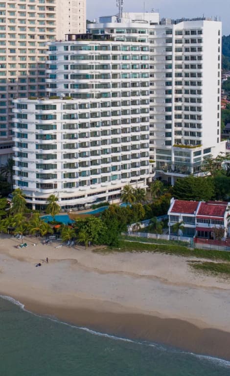 Flamingo By The Beach Penang - photo 22