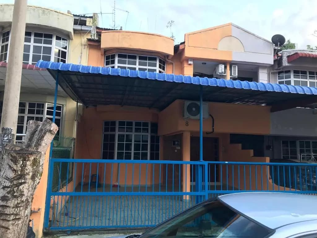 Suria Permai Homestay - photo 1