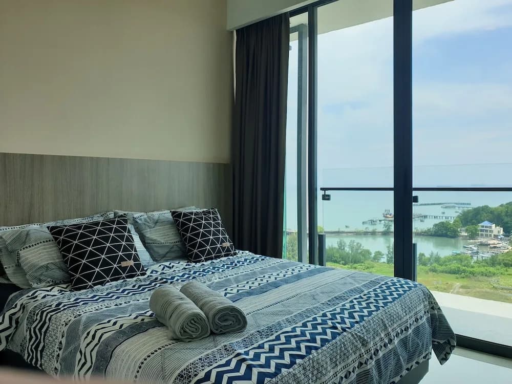 D'wharf Residence PD Waterfront Family Twin Suite by AirPlan - photo 1