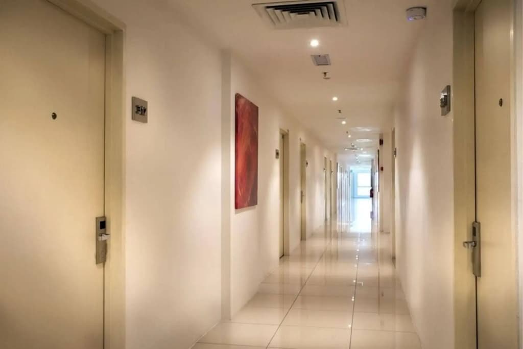 T Hotel Macallum - photo 16