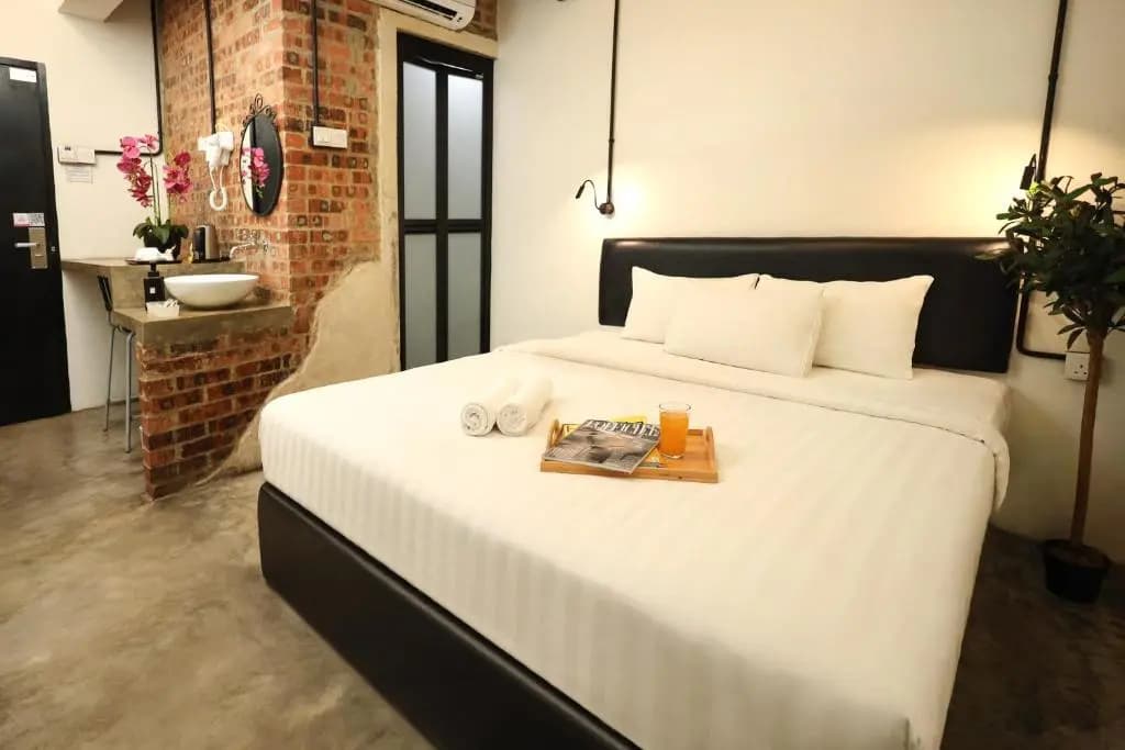Suite 18 Boutique Hotel - photo 15