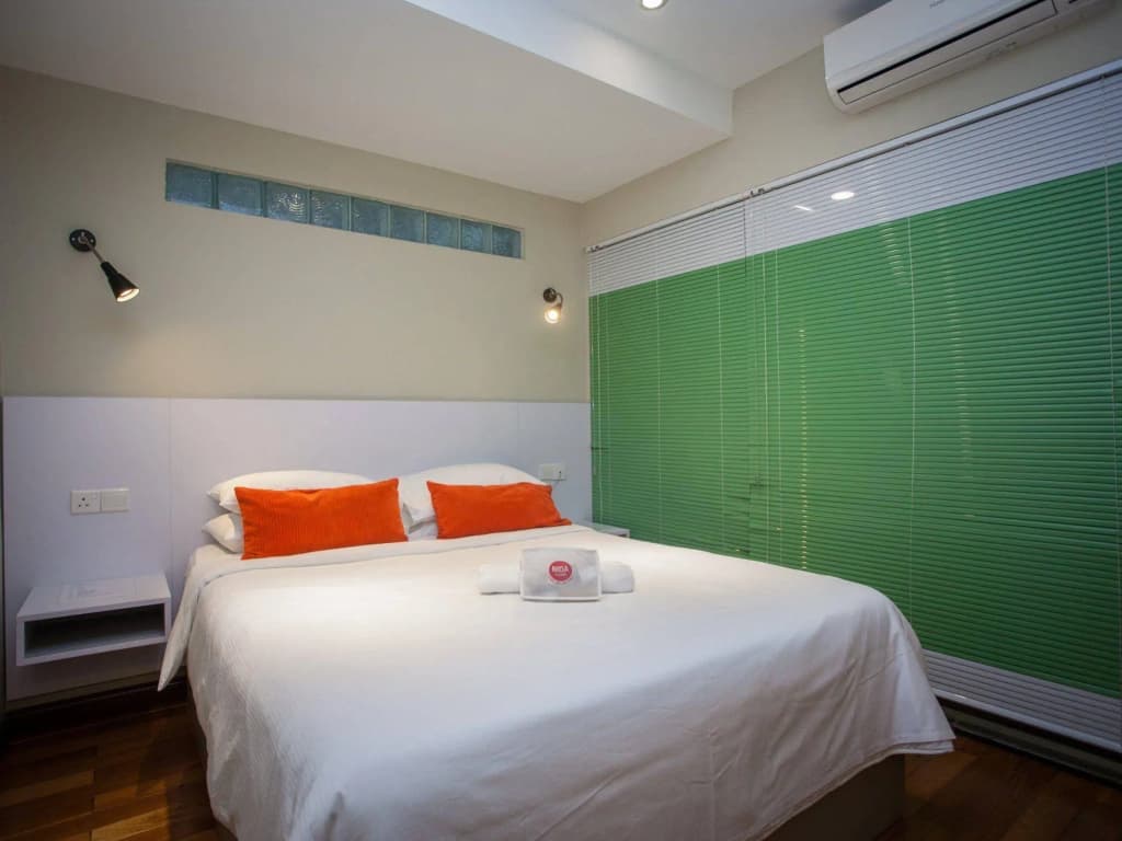 Easyrest Hotel - photo 2