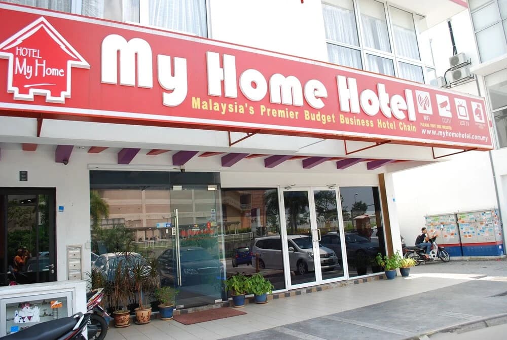 My Home Hotel Cheras Selatan - photo 1