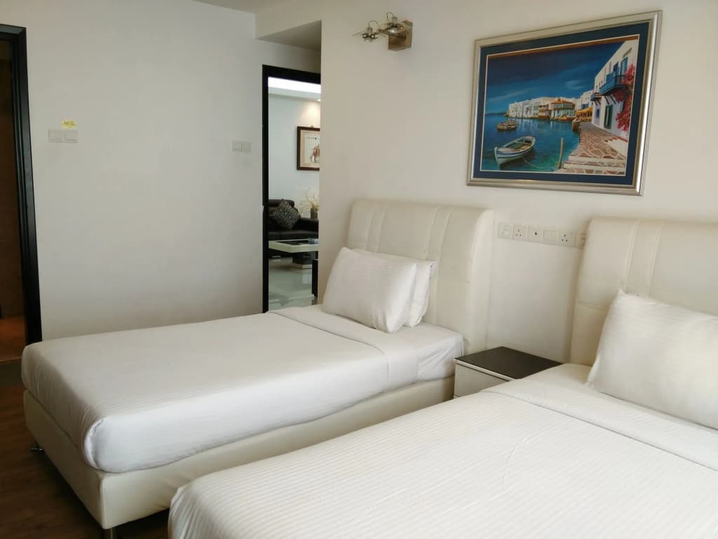 Times Private Serviced Suites - photo 3