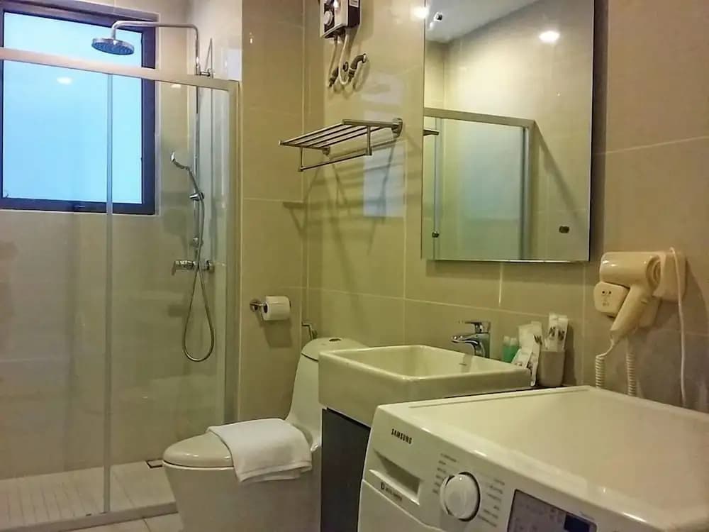 Pool View Suites - photo 7