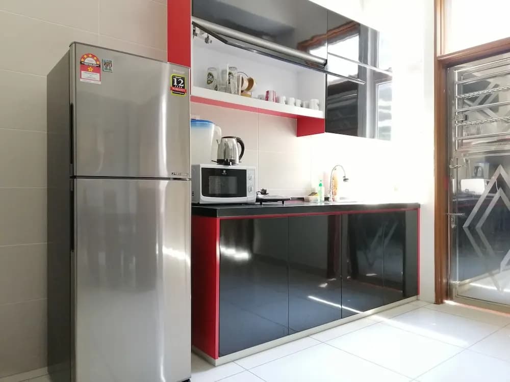 LE Homestay AUSTIN HEIGHTS - photo 10