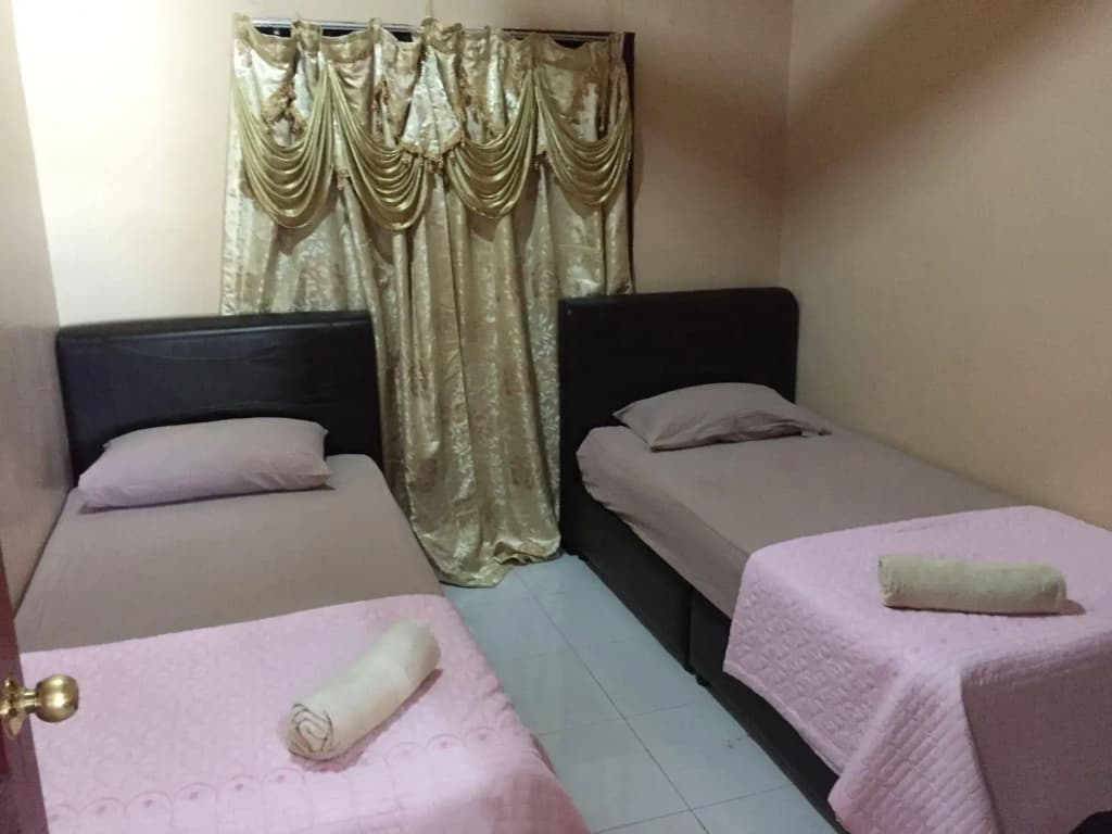 Zulina Homestay - photo 1