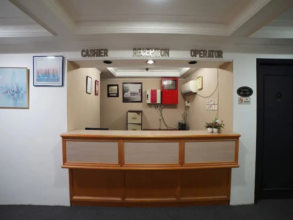 Metro Inn - photo 2