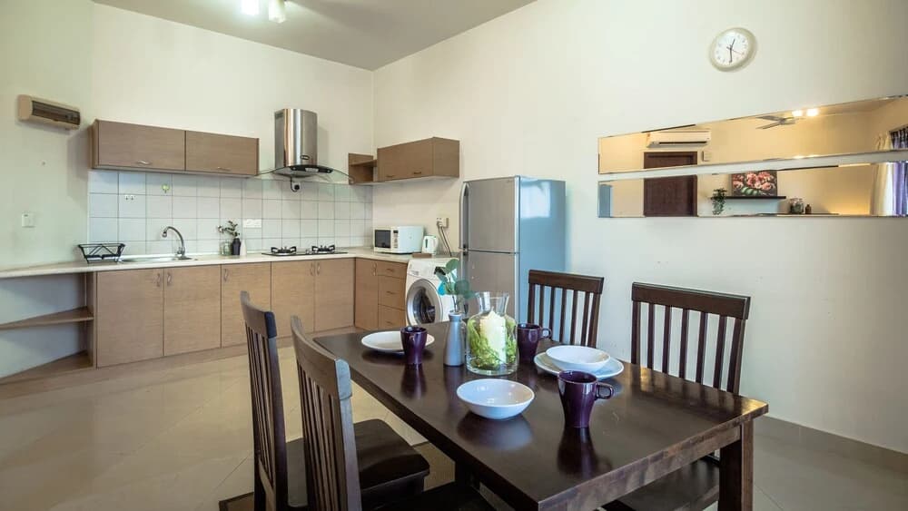 PJ8 Service Suites - main photo