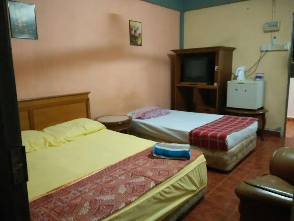 Chenang Lodge Motel - photo 2