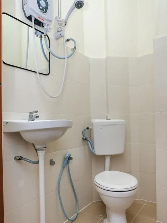 Oyo 90180 Gemilang Hotel Kerteh - photo 5