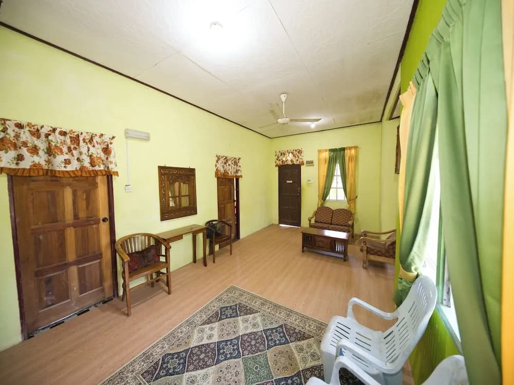 OYO 90990 Sri Tempurung Homestay - photo 13