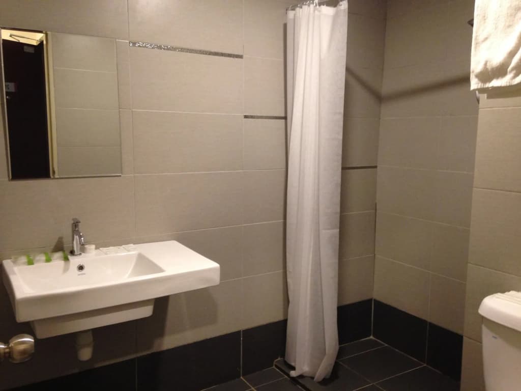 Tumike Hotel Bentong - photo 10