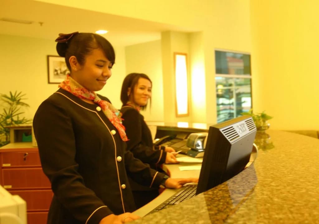 The Pavilion Hotel - photo 23