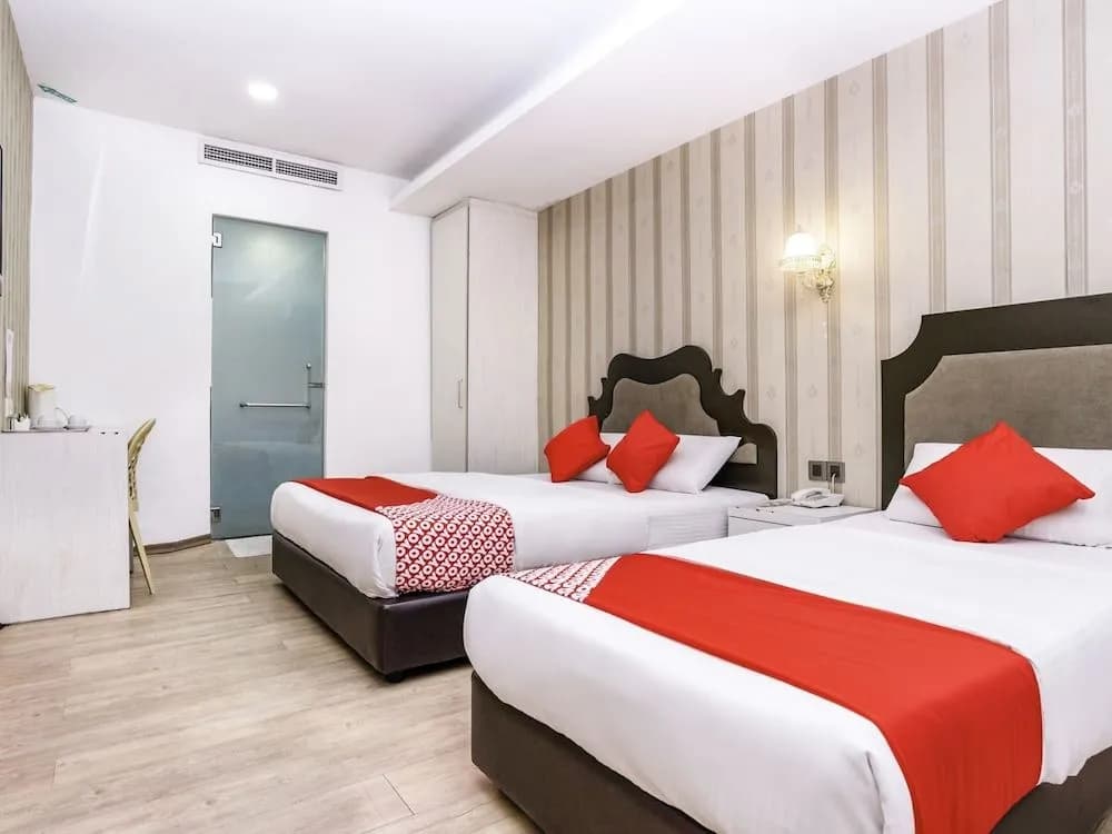 OYO 519 Domus Hotel - photo 4
