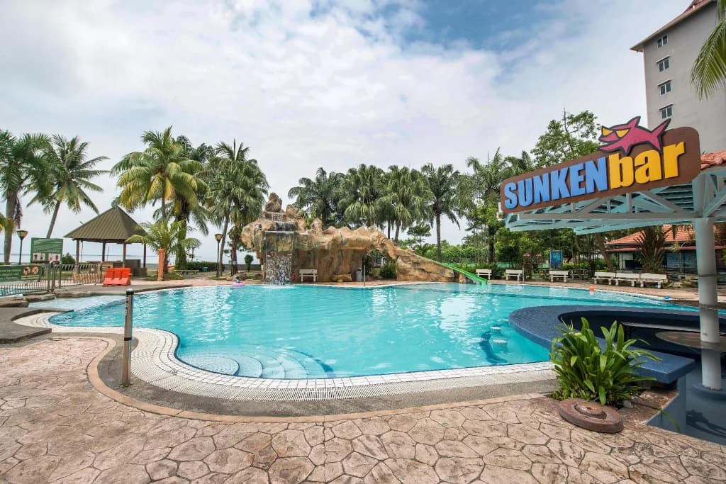 Glory Beach Resort - photo 14