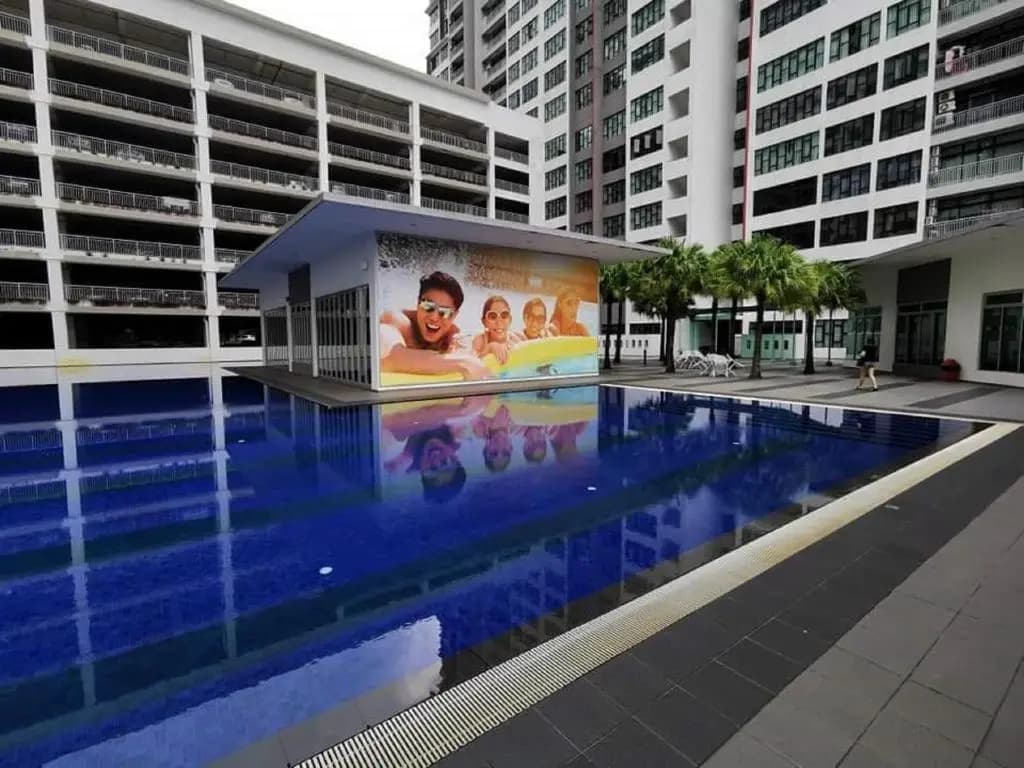 02-AUSTIN REGENCY JY HOMESTAY for 2pax Pool View - photo 12