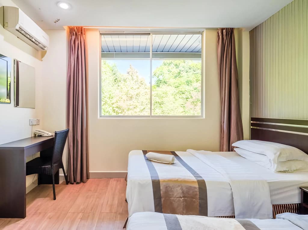 Goldenhill Hotel - photo 7