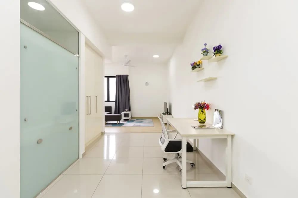 Encorp Strand Residences by Airhost - photo 23