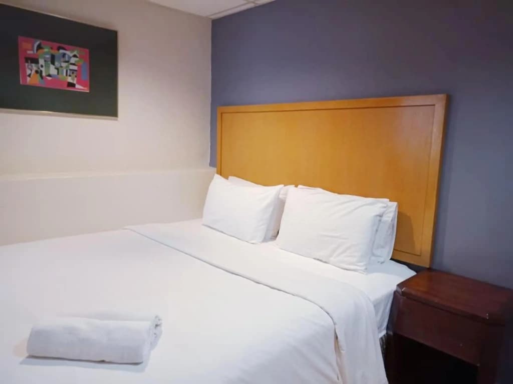 Golden Court Hotel @ Taman Pelangi - photo 5