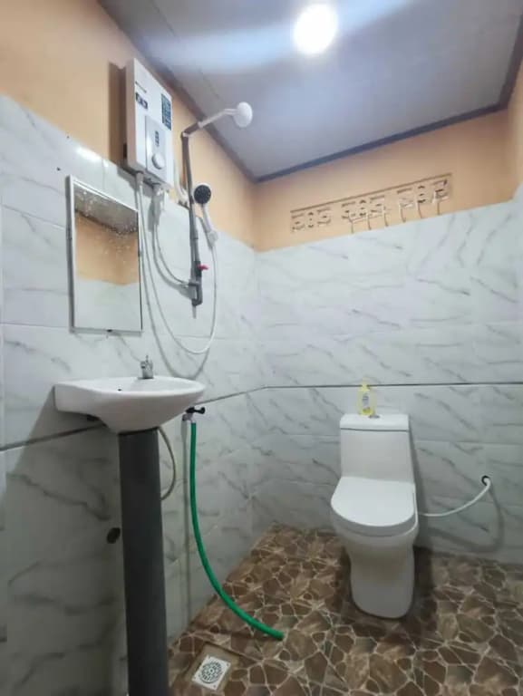 OYO 90799 Sharhan Residence - photo 8