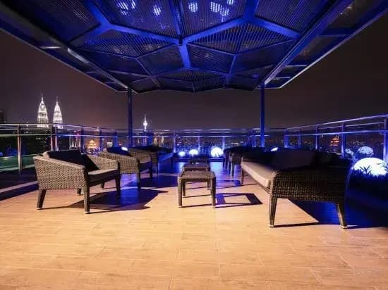 Expressionz Professional KLCC Suites BY EC - photo 6