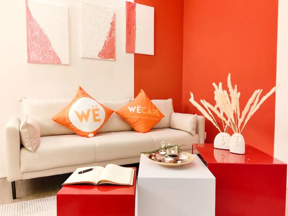 Icon City Premier Suites by WeCare - photo 4