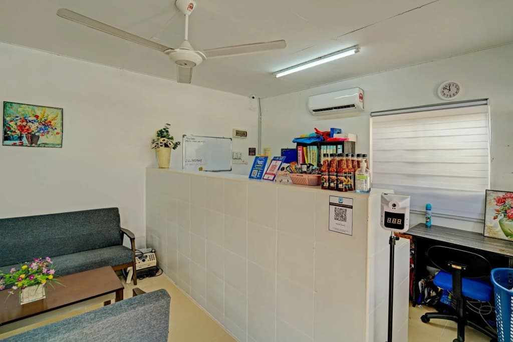 Capital O 90423 Teratai Chalet - photo 2