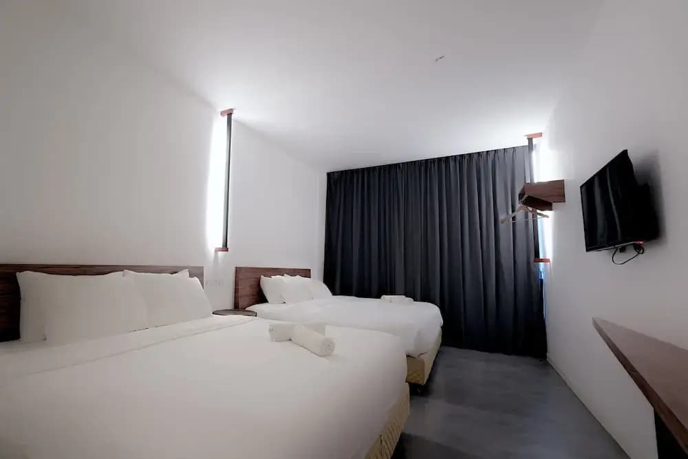 T Hotel Jalan Sultanah - photo 5
