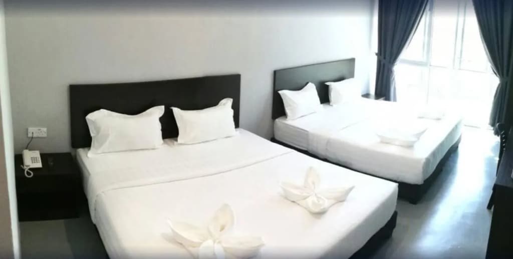 BL Hotel - photo 4