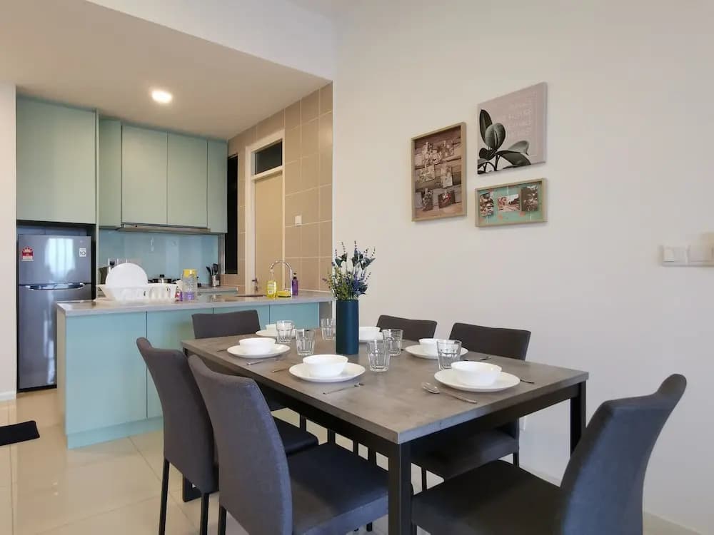 Eminent Suite at ICON City - photo 22