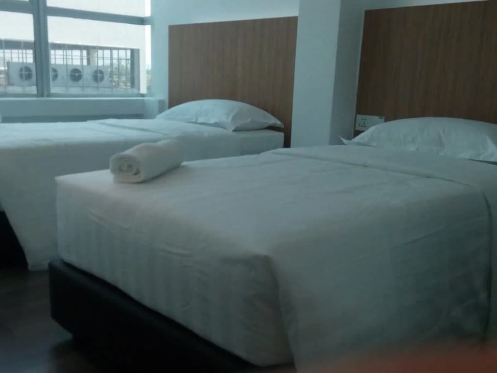 Place2Stay @ Gong Badak - main photo