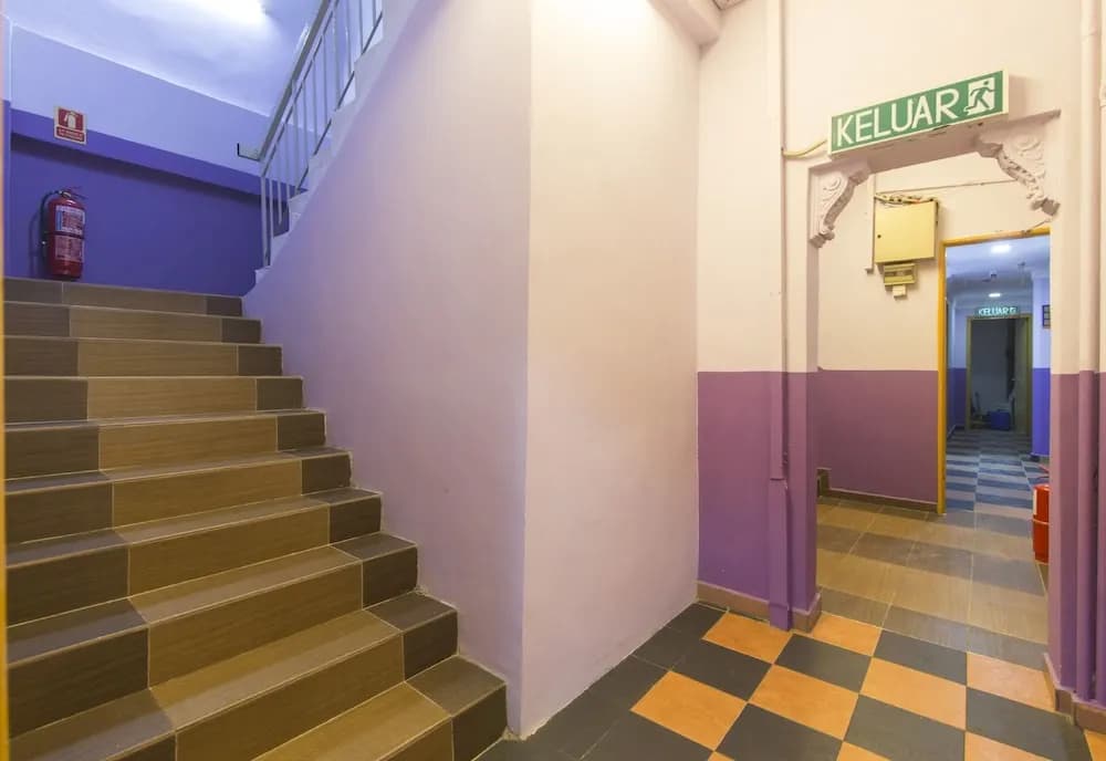 OYO 882 Hotel Sri Muda Corner Sdn Bhd - photo 12