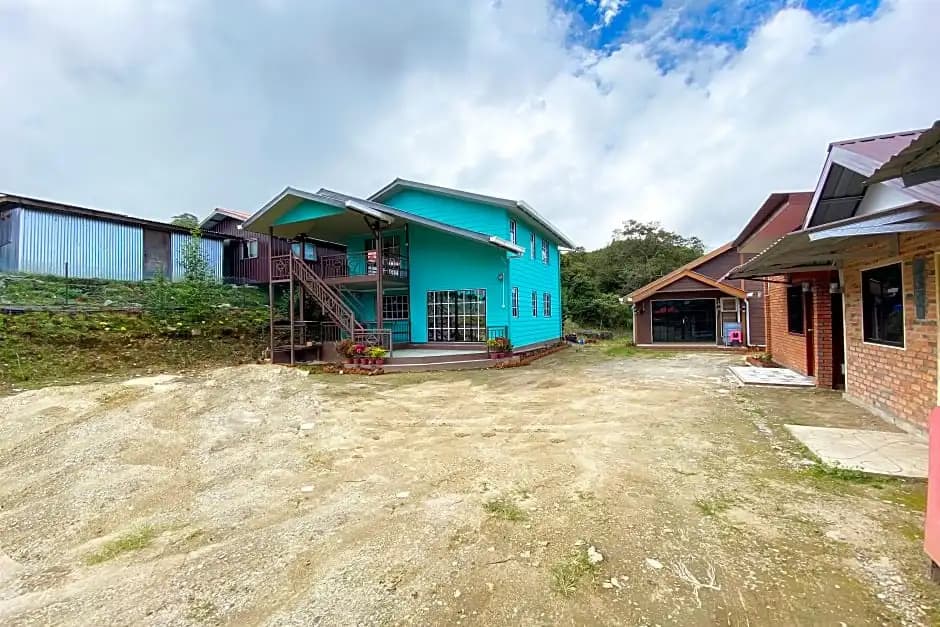 OYO HOME 90288 Masilau Valley Kundasang - photo 3