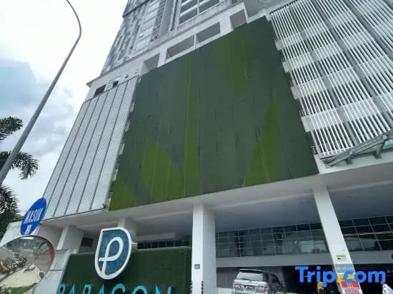 Paragon Suites @ CIQ L26 By UCome Homestay - photo 1