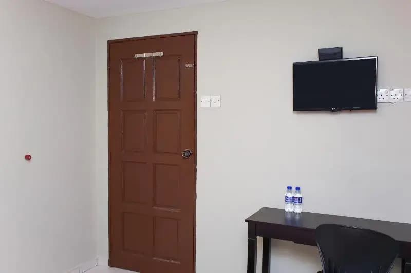 Prima Saujana Budget Hotel by Rooms - photo 10