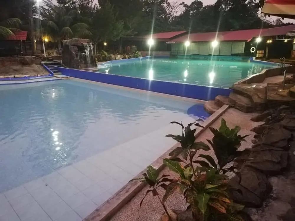 Alang Kenari Resort - photo 10