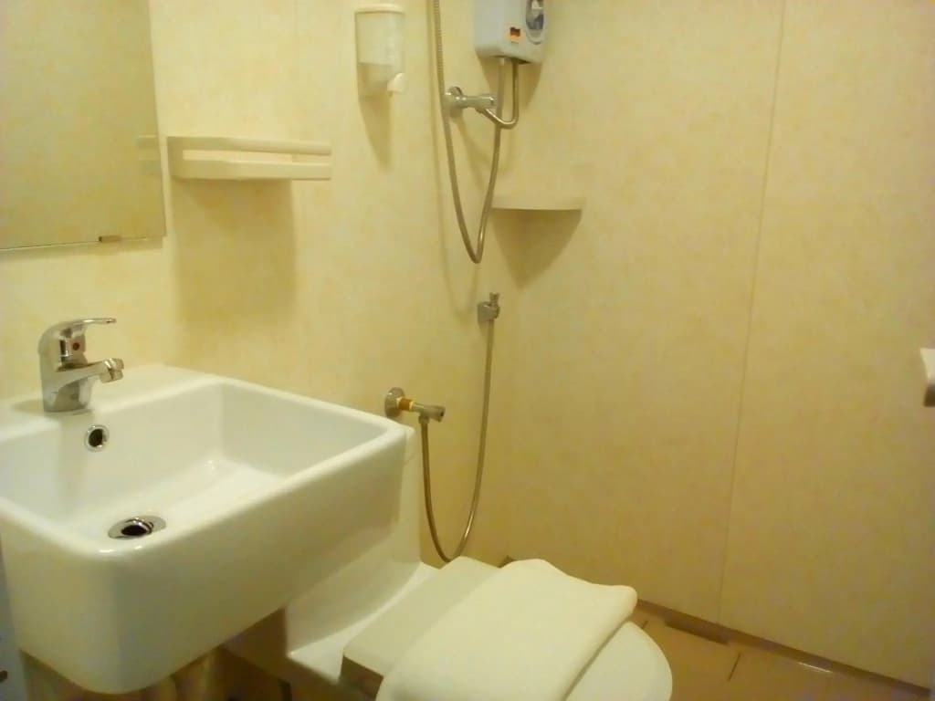 Hotel Portview - photo 7