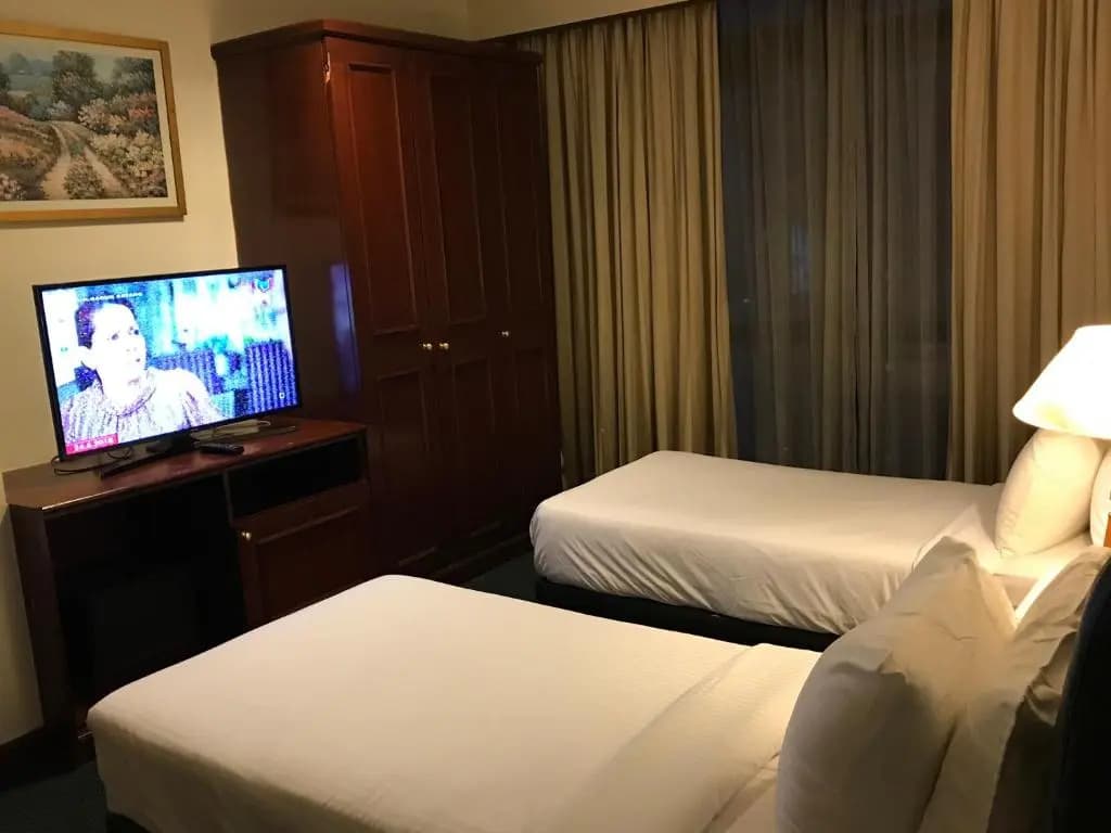 Queens Service Suites At Times Square - photo 7