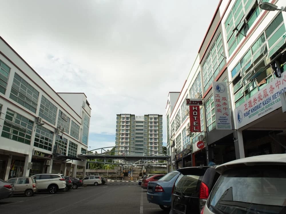 Red's Hotel - photo 13