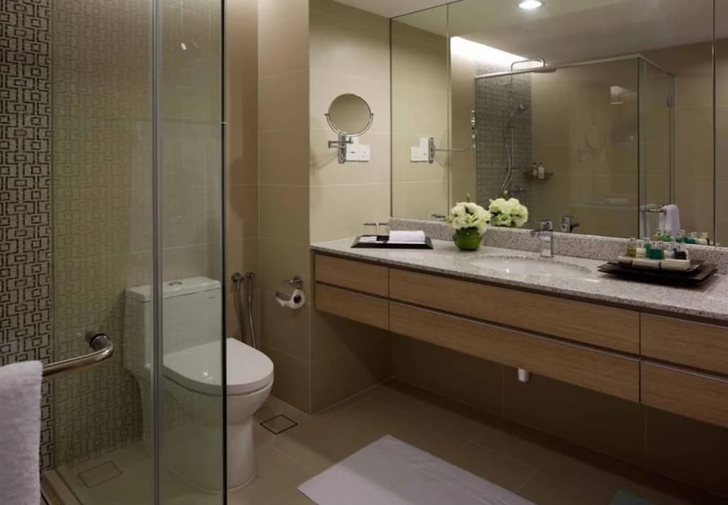 Ambassador Row Hotel Suites by Lanson Place - photo 8