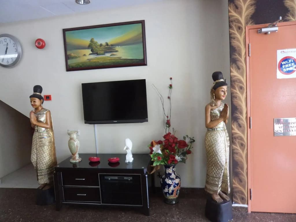 OYO 424 KK Inn Hotel - photo 19