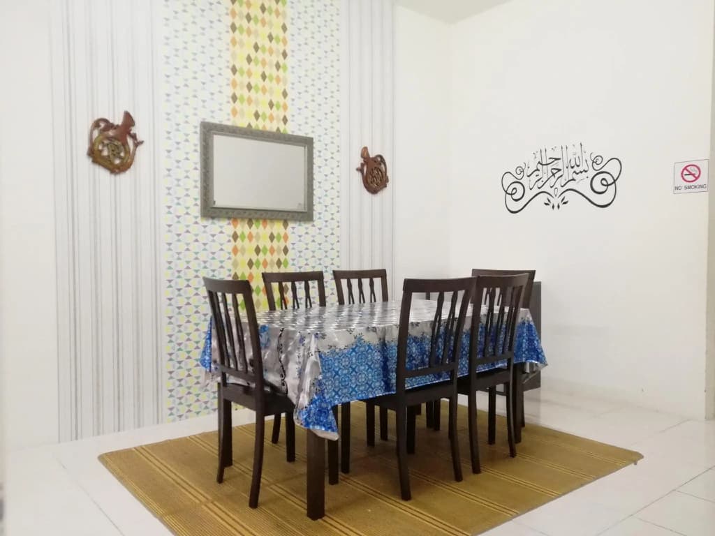 Cameronian Muslim Homestay - photo 7