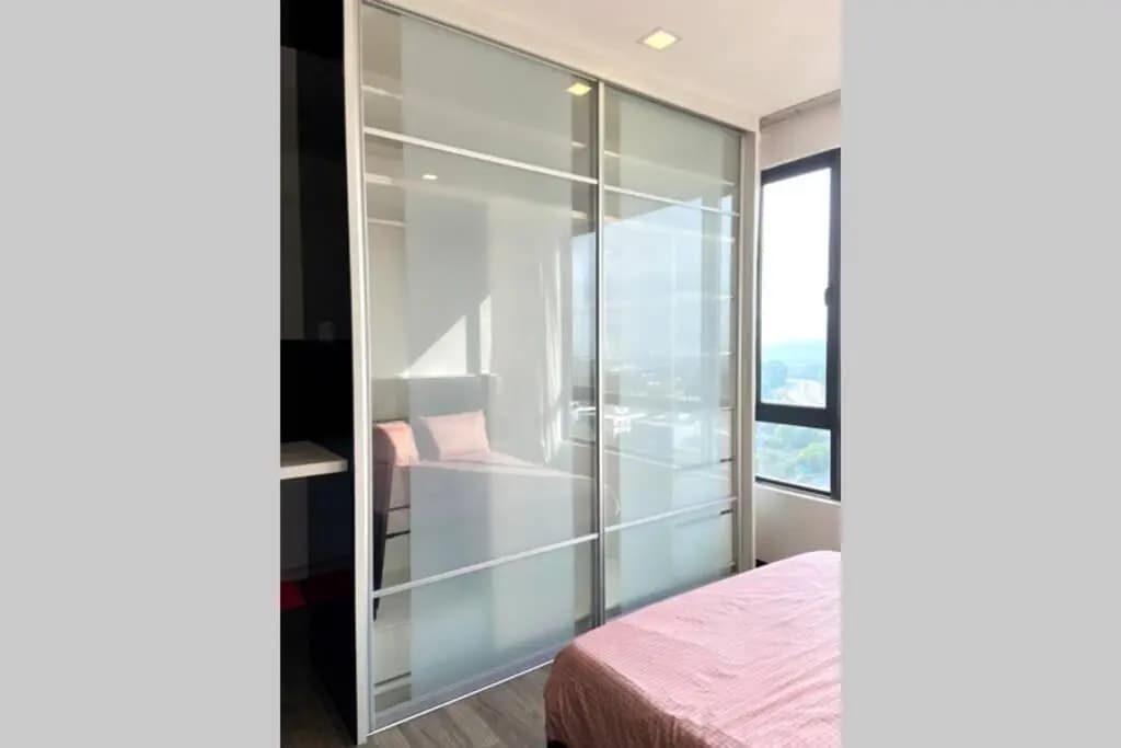 Landmark Residence 2, High Floor with Nice View, Free Parking, TVbox. - photo 4