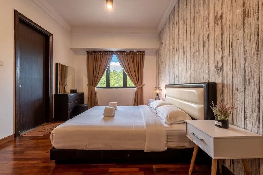 Spacious Three Bedroom Condo Cyberjaya - photo 19