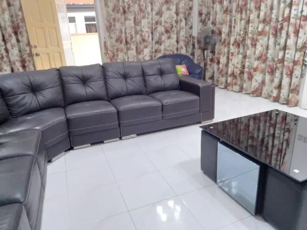 OYO 90310 E Homestay Permai Timur - photo 9